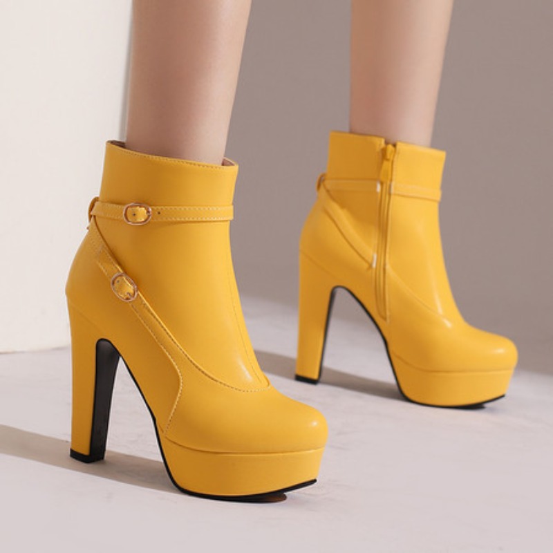 Ethnic Fashion In - Moda Platform Botları Kadın Seksi Perçinli