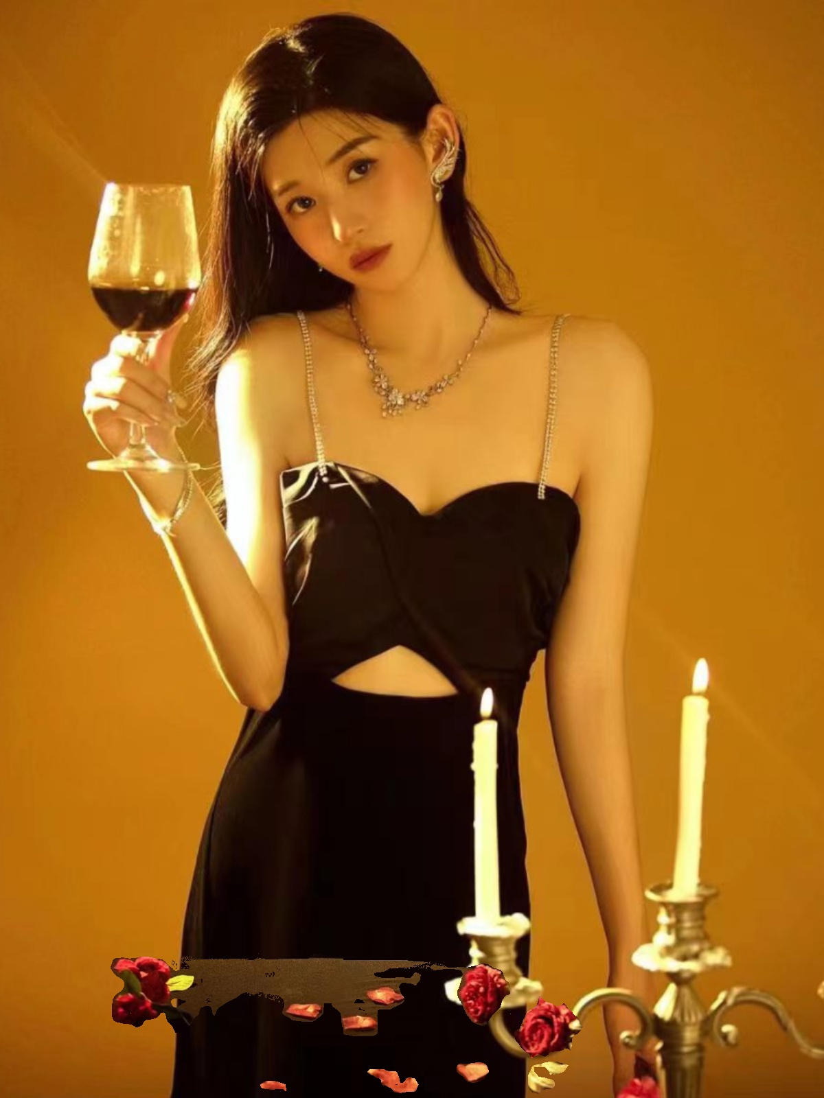 Ethnic Fashion Girls - Seksi Sırtı Açık Askılı Elbise Fotoğraf