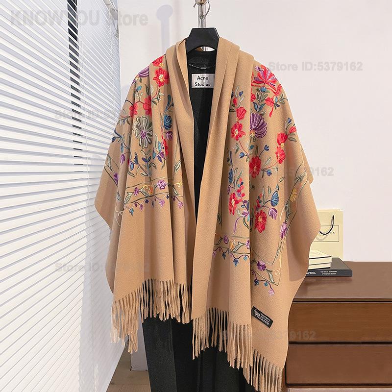 Kadın Retro Çiçek Nakış Çift T - Go Ethnic Fashion incelemesi ve fiyatı