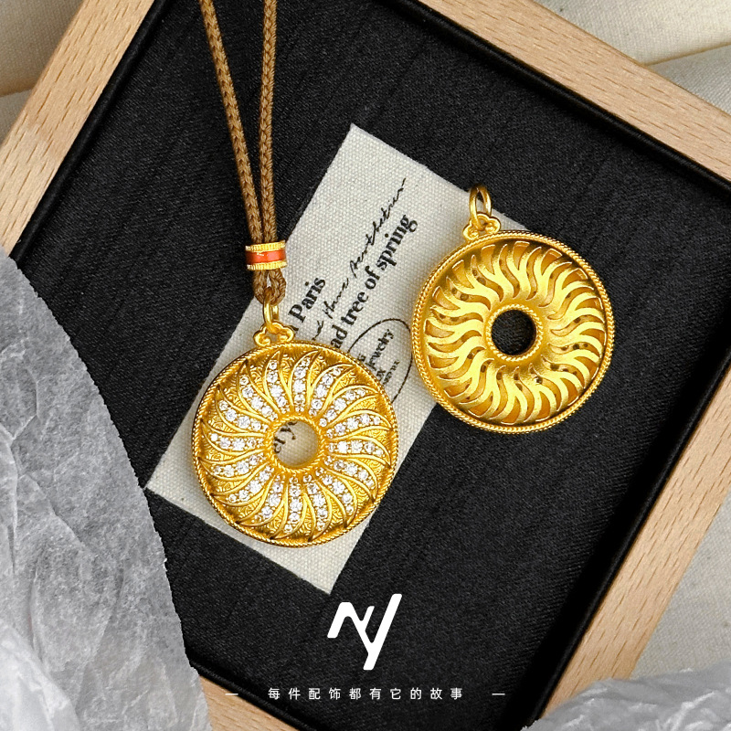 Altın mağazası tarzı 24 ayar g - Ethnic Fashion Store incelemesi ve fiyatı